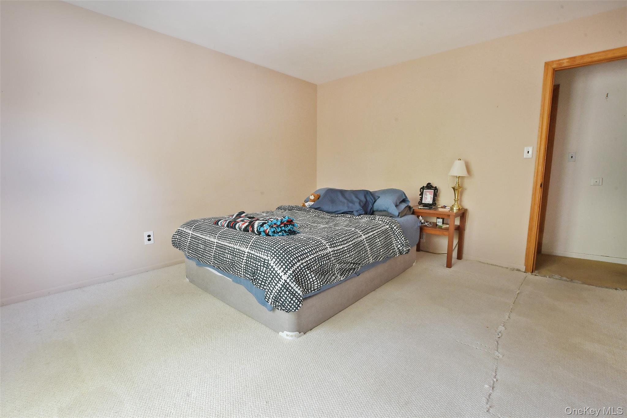 1 Gregg Lane, Brookhaven, New York 11727